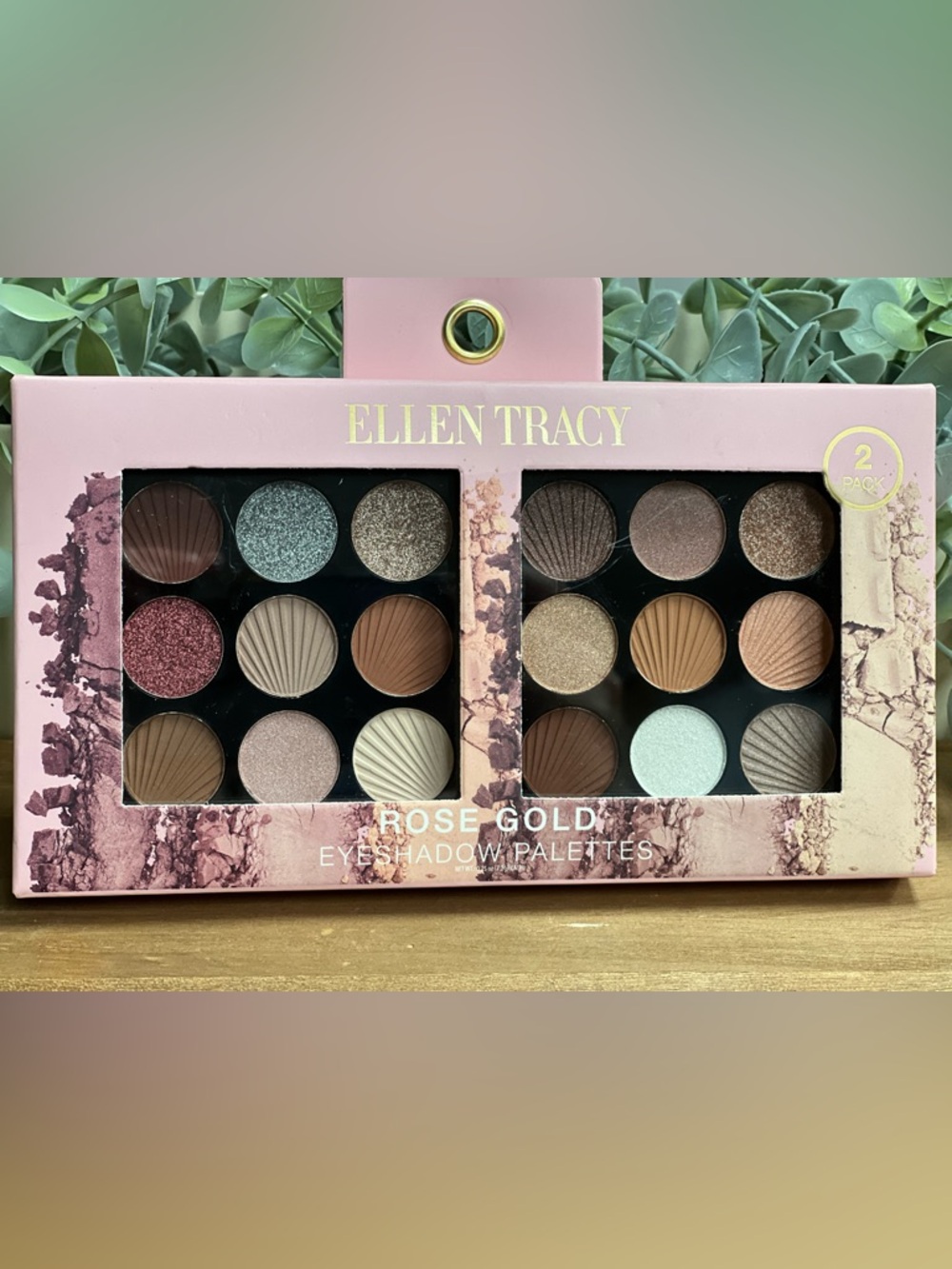 Ellen Tracy Rose Gold & Neutral Eyeshadow Palette